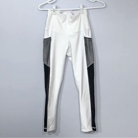 90 degrees by REFLEX | Women’s White Black High Rise Athletic Mesh Leggings - Picture 1 of 9